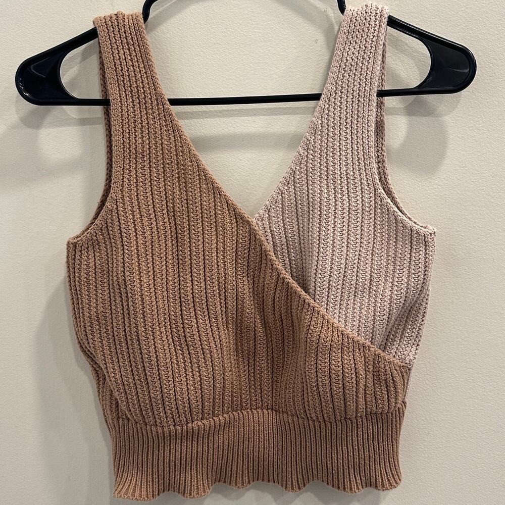 Anthropologie Beige Tan Colorblock Two-Tone Surplice Sweater Tank Size XS Preppy